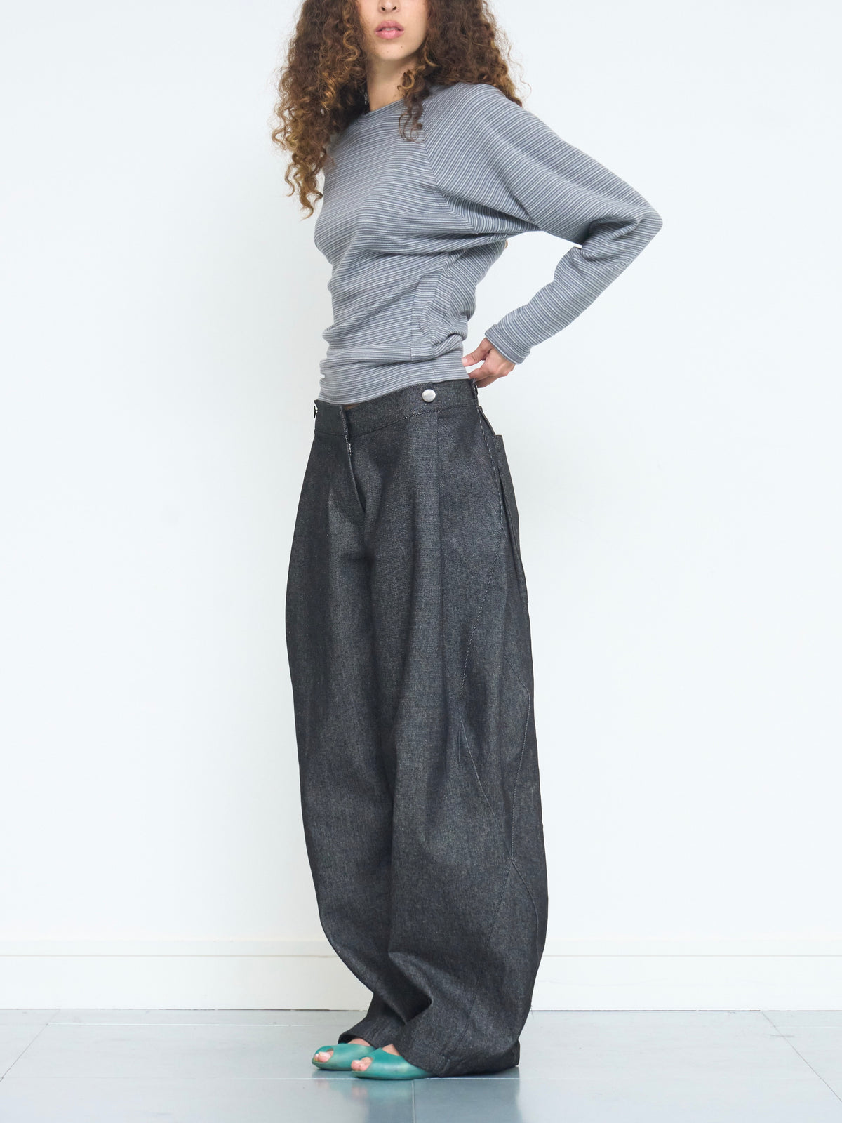 lumi jean - dark grey denim