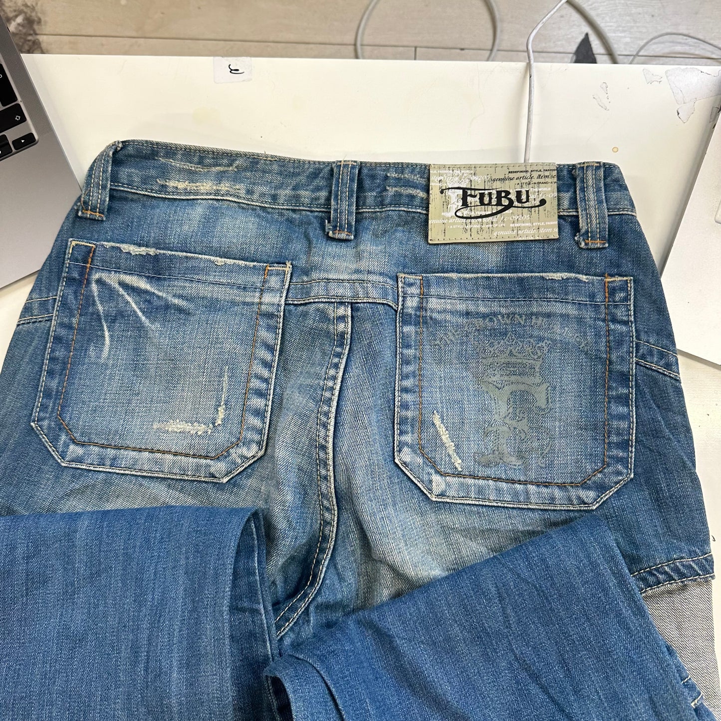 00's cargo jeans by fubu