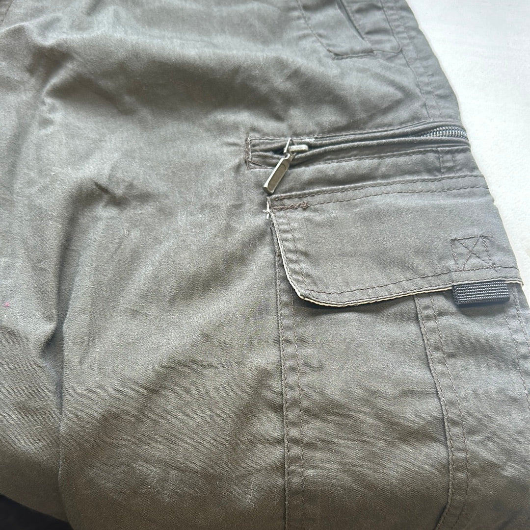 khaki combat cargo trousers