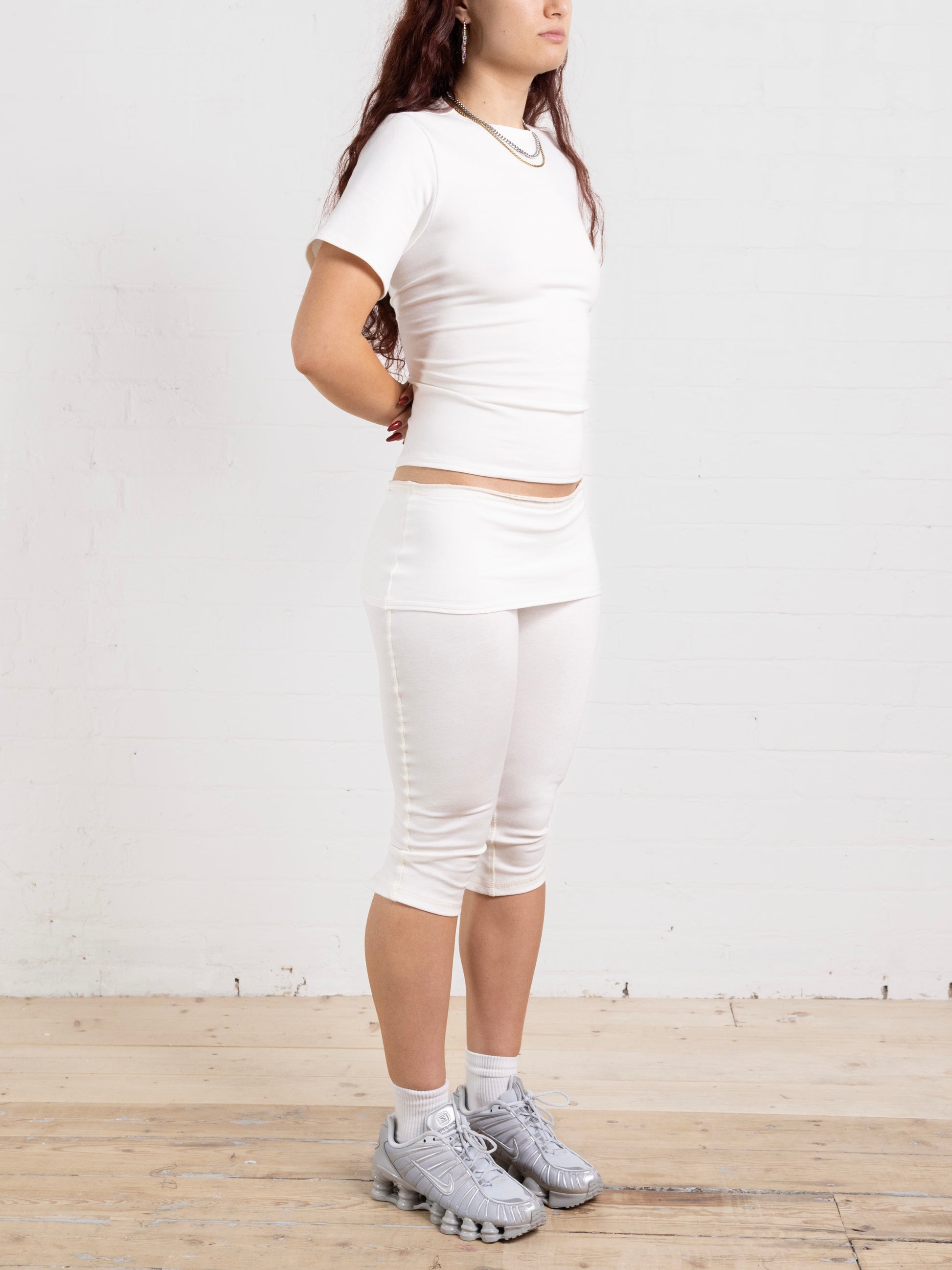 shea capri - white