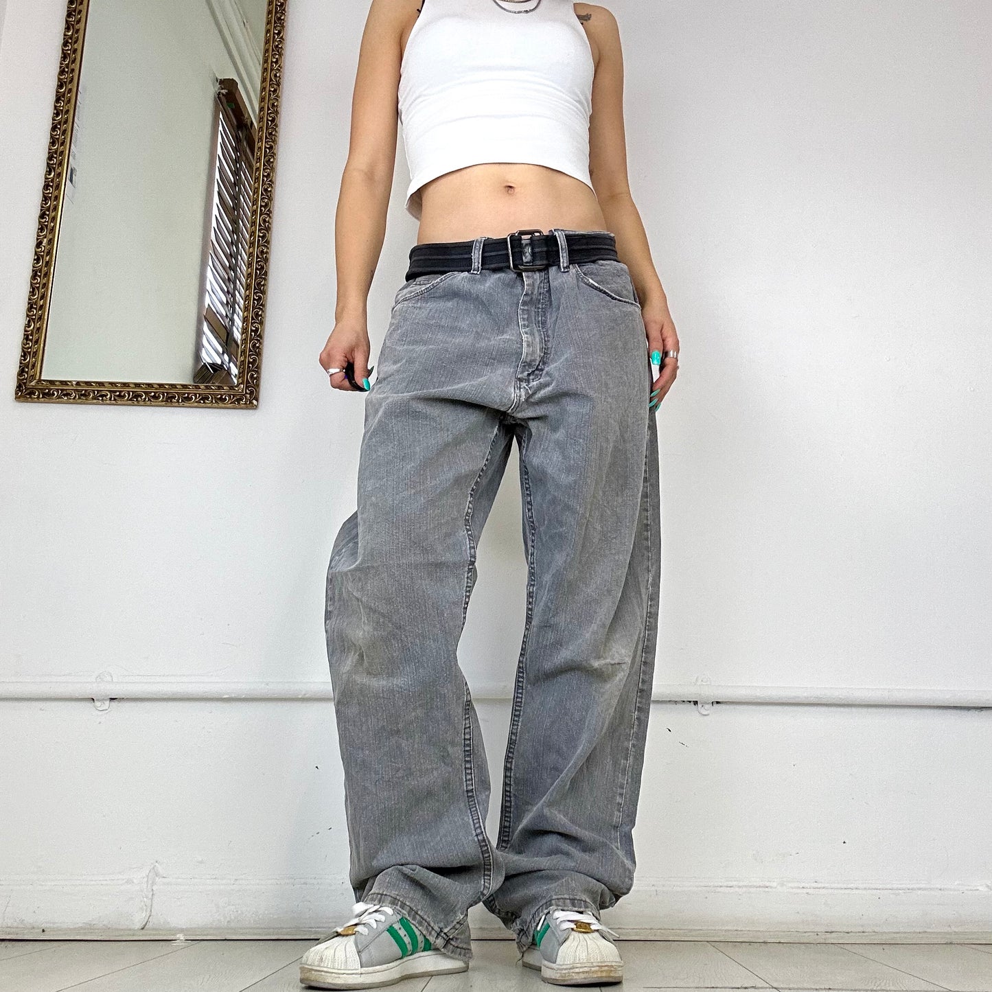 baggy grey wrangler jeans