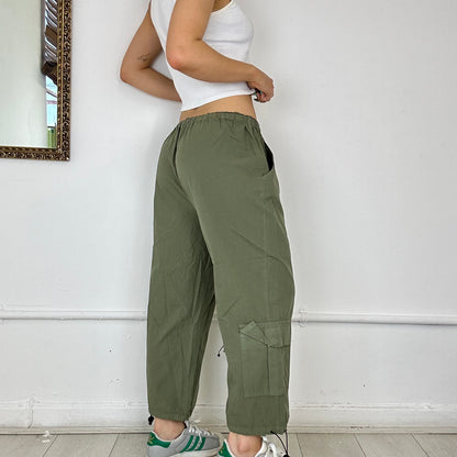 3/4 length cargo trousers