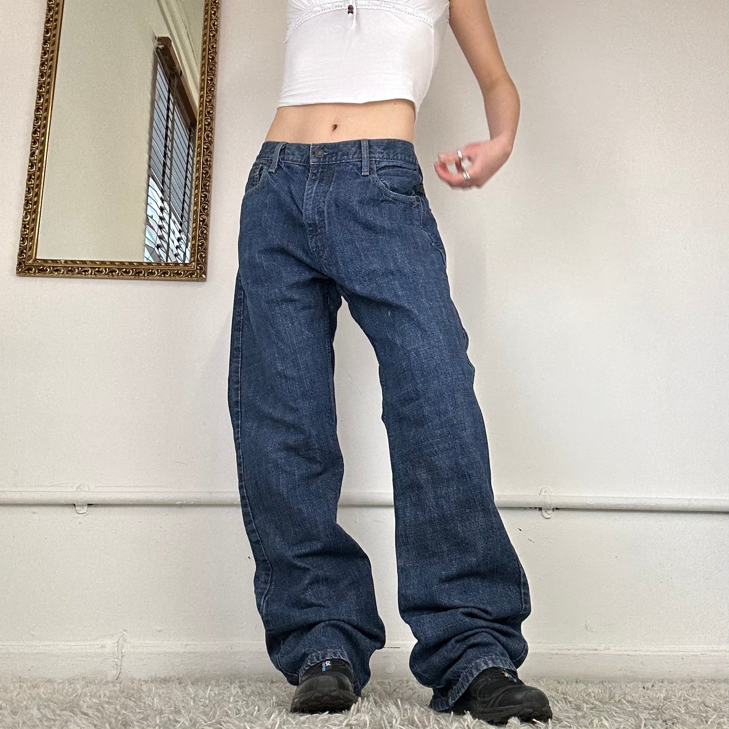 baggy wide leg levi’s