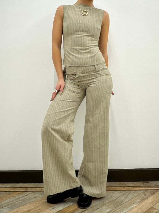 the roman trouser in stone check