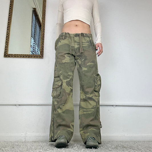 00’s baggy camo cargo trousers