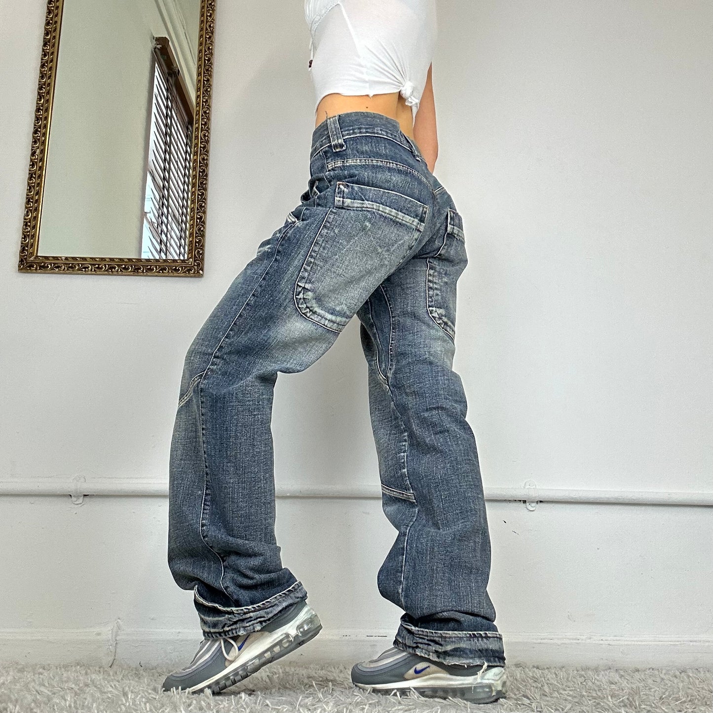 perfect 00's baggy jeans