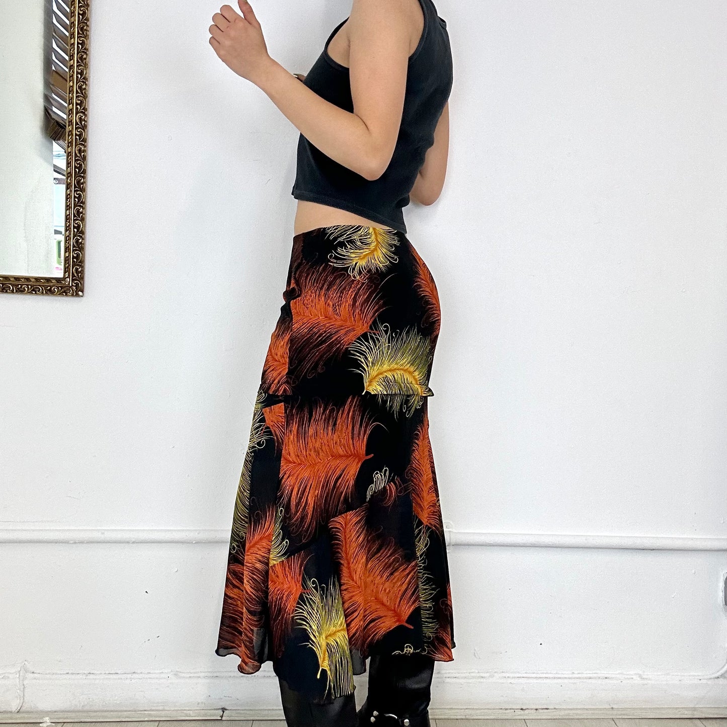 00’s vibrant feathers mesh maxi skirt