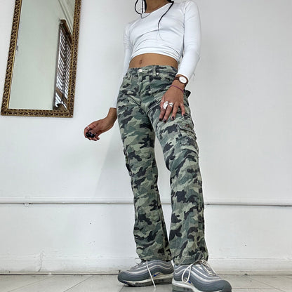 00’s vintage camo cargo