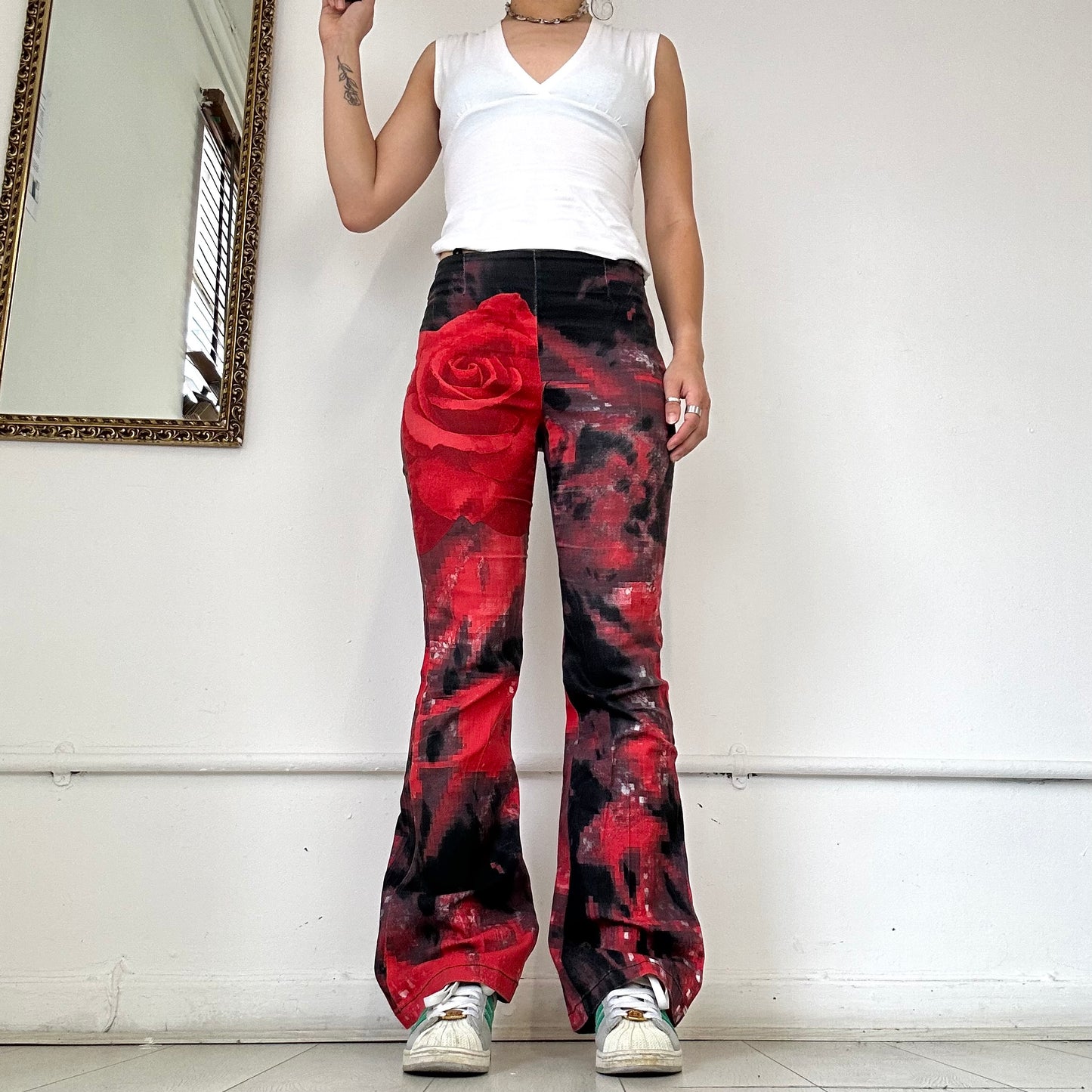 2000's rose patterned flared trousers