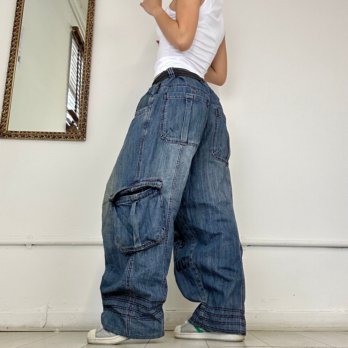 2000's baggy skater jeans