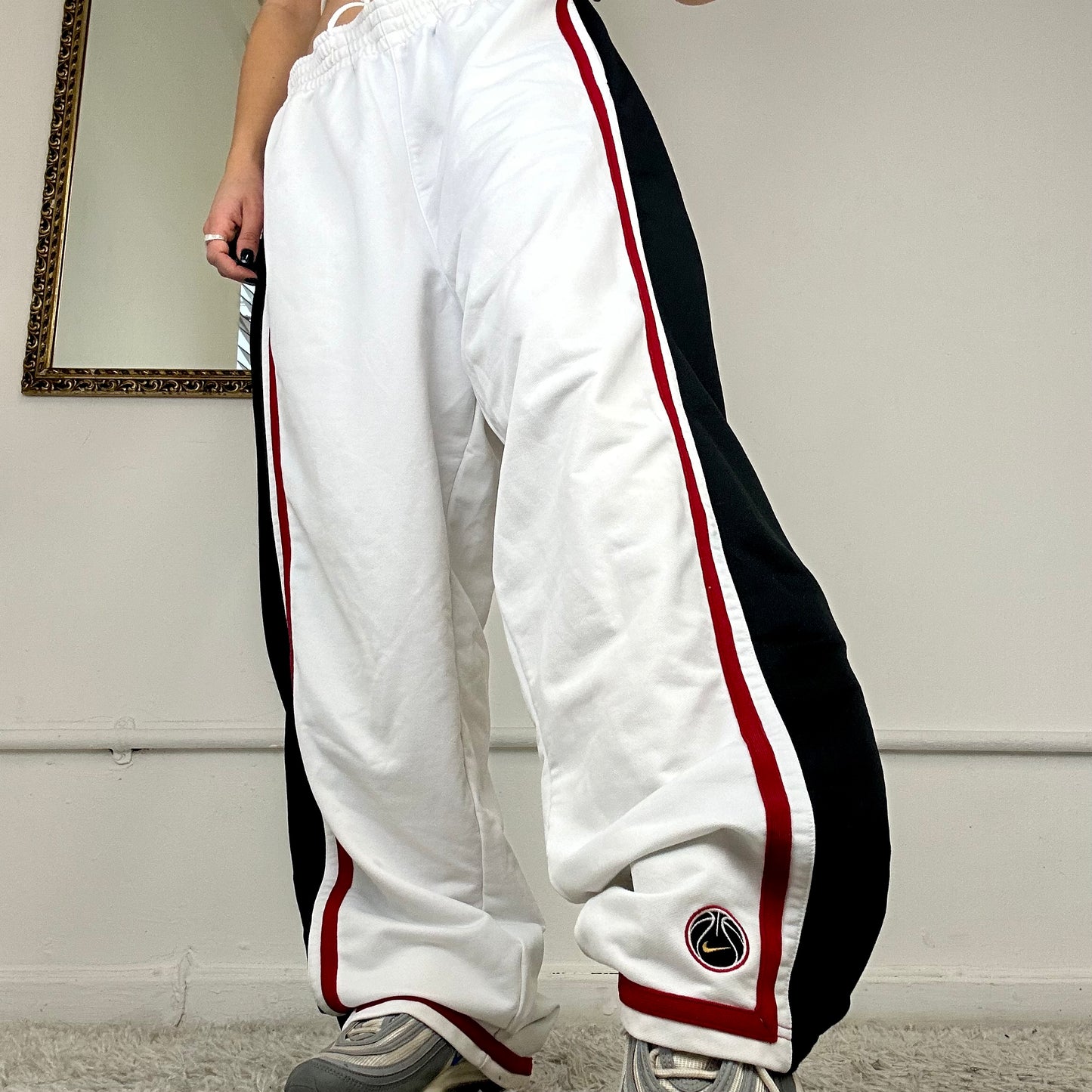 vintage nike basketball joggers