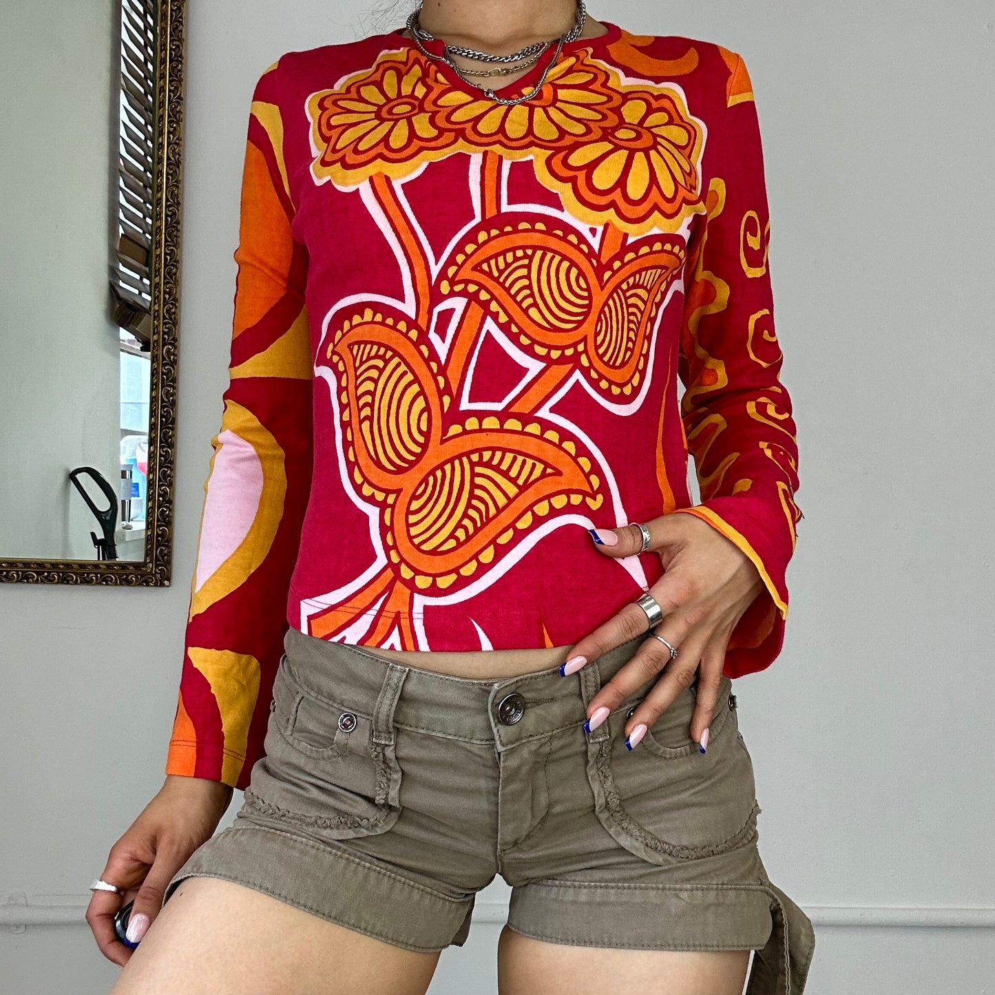 60's bright patterned long sleeve top