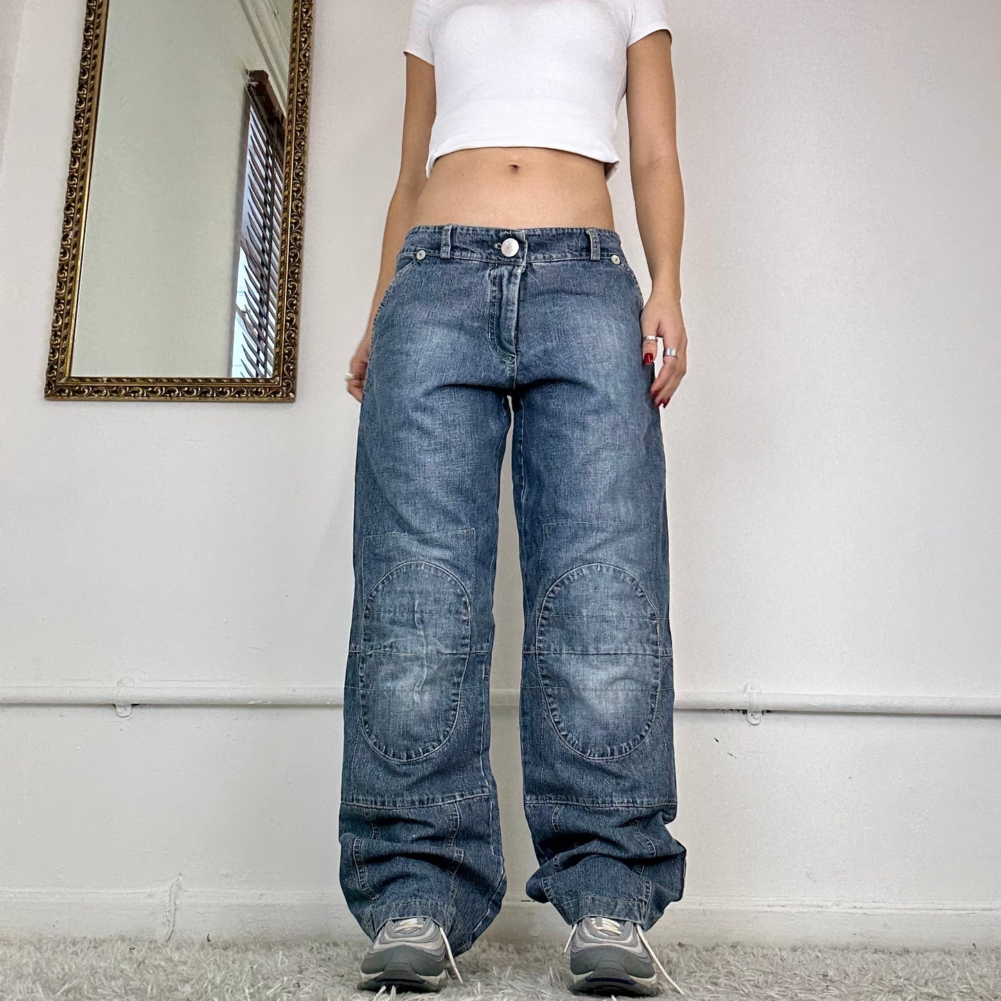 2000's baggy cargo jeans