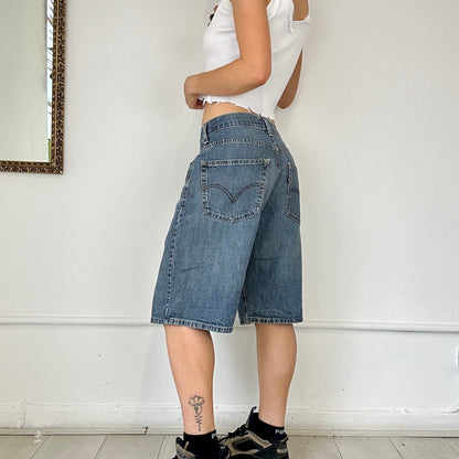 levi’s denim baggy jorts