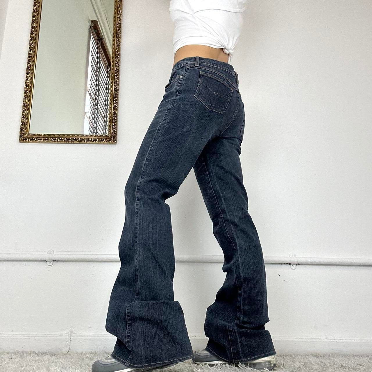 2000's flared jeans