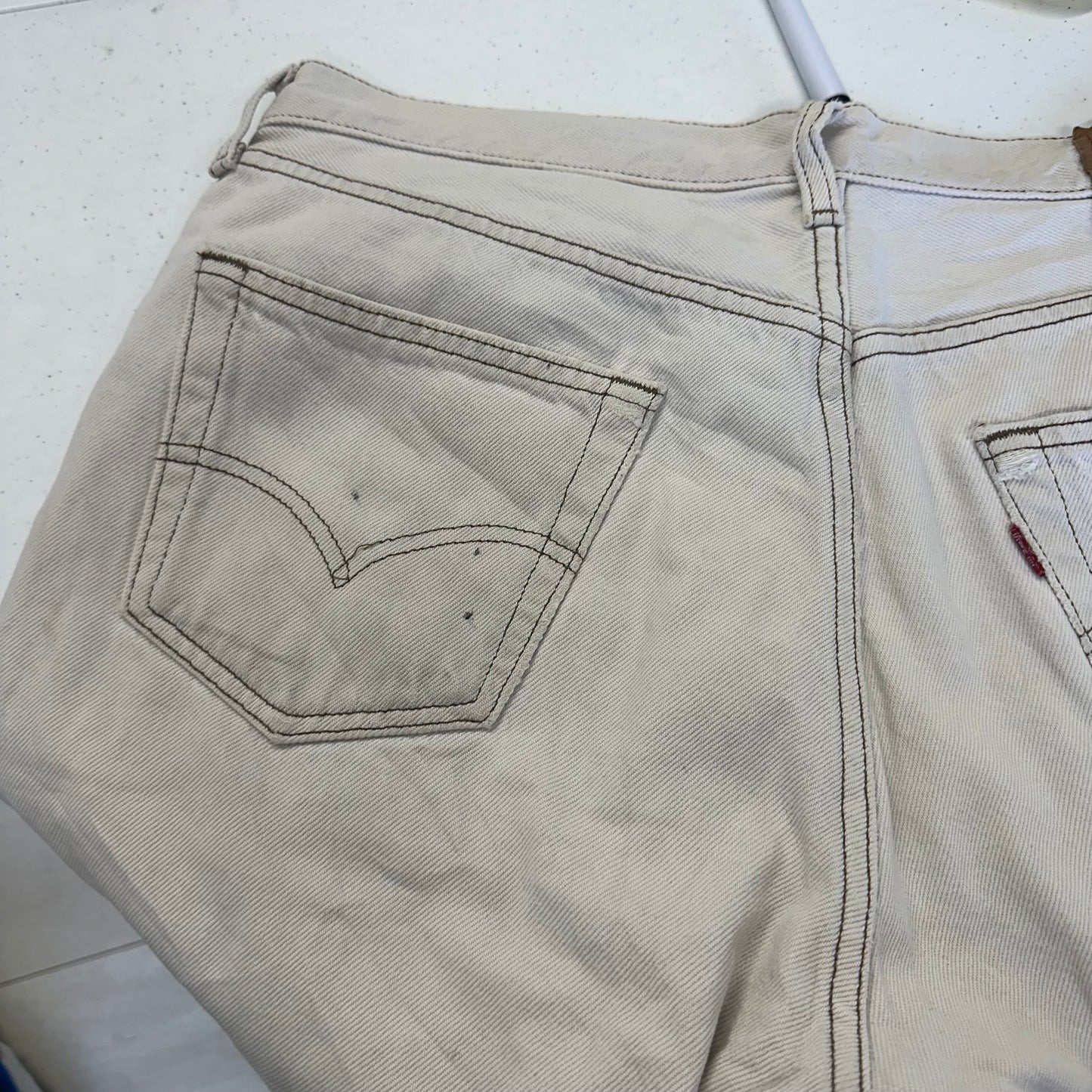 vintage beige levi's 502 baggy jeans