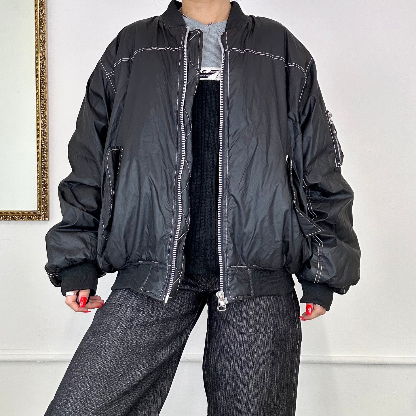 2000’s bomber jacket with contrast stitch