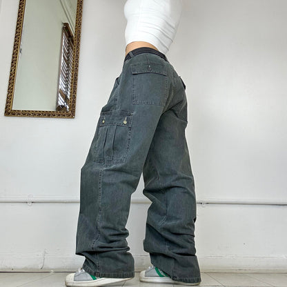 baggy grey cargo jeans