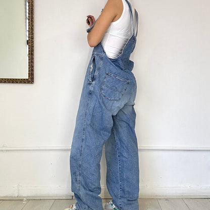 baggy denim dungarees