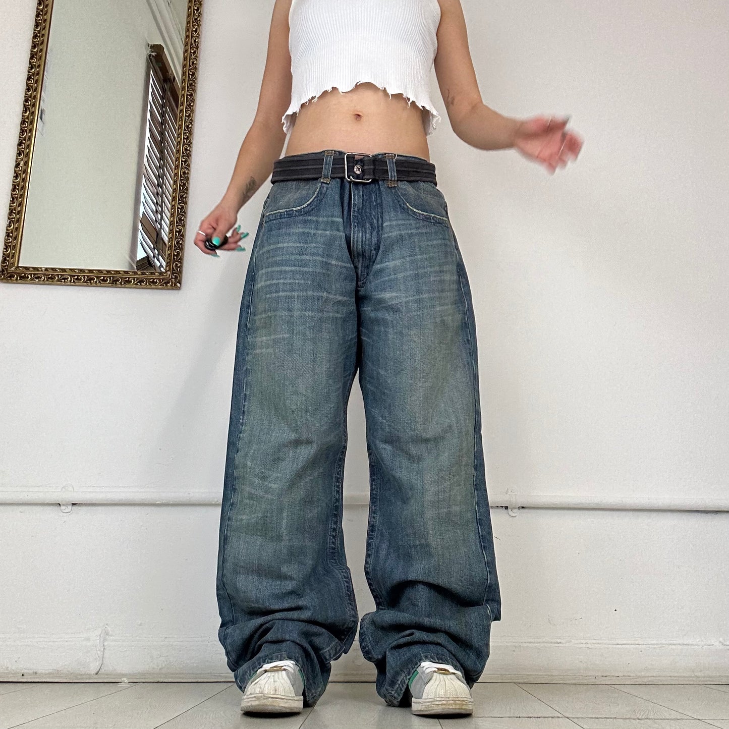 2000's baggy jeans