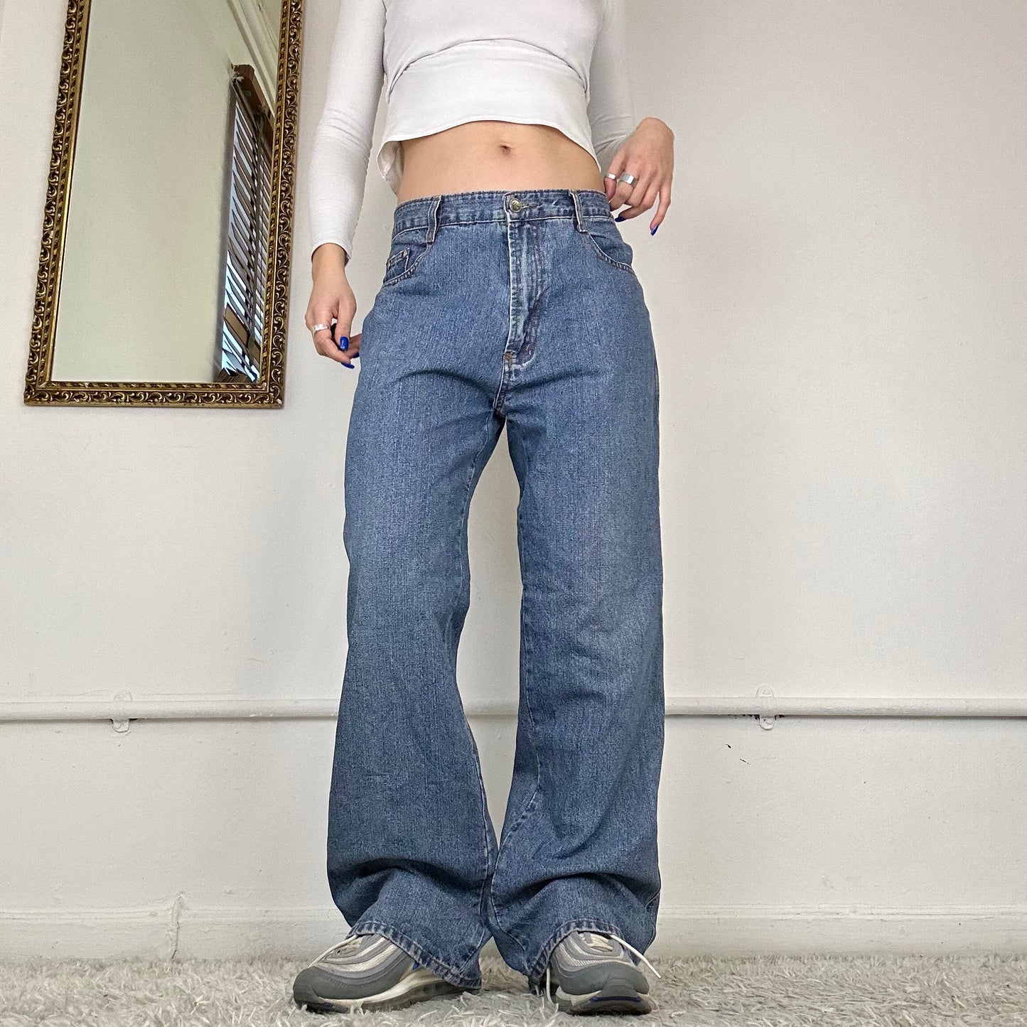 00s baggy jeans