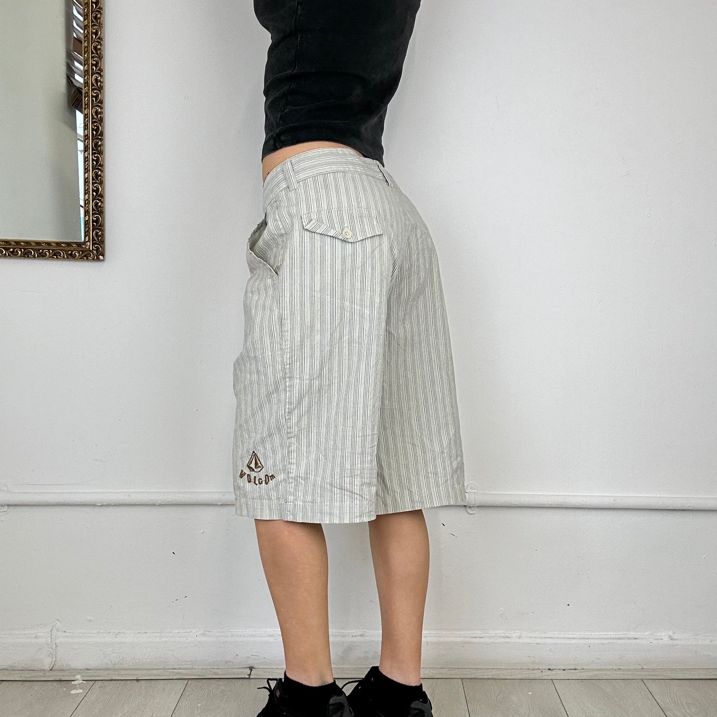 00’s striped long shorts