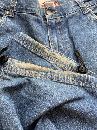 mid wash baggy cargo jeans