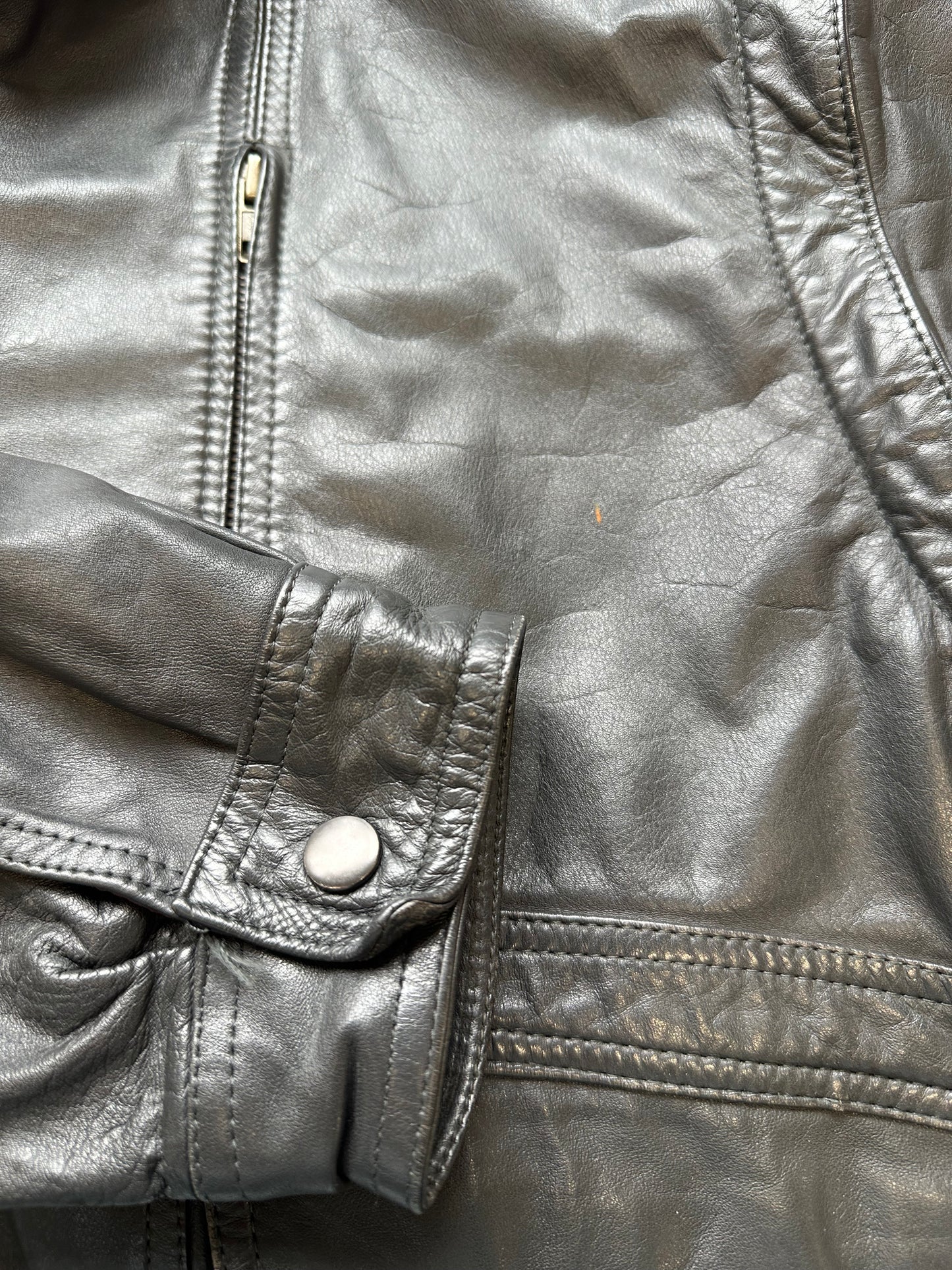 vintage black leather bomber  jacket