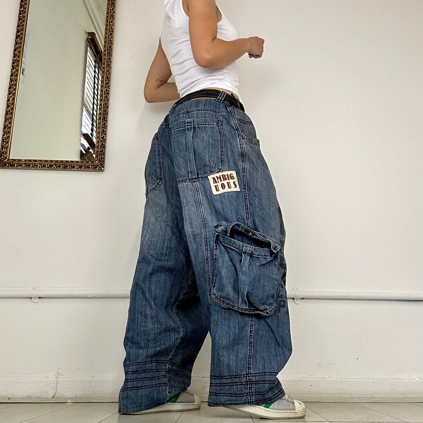 2000's baggy skater jeans