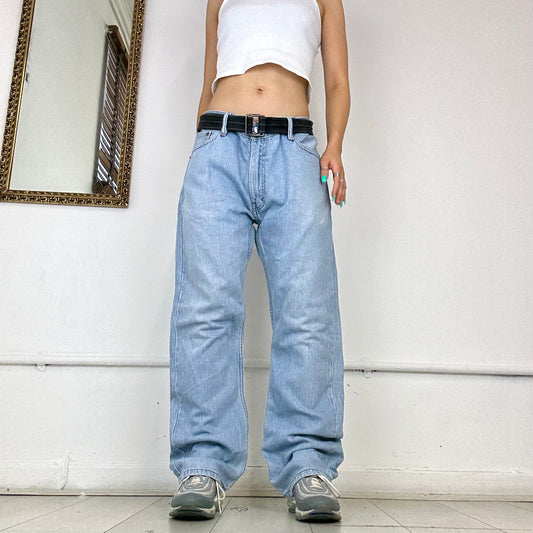 baggy light wash jeans by levi’s