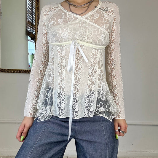 90s white lace long sleeve top