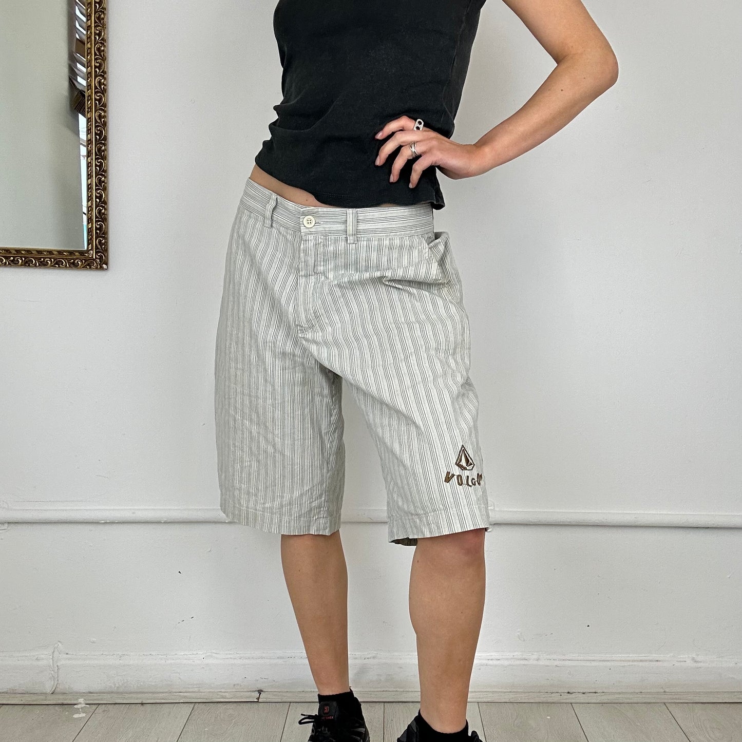 00’s striped long shorts