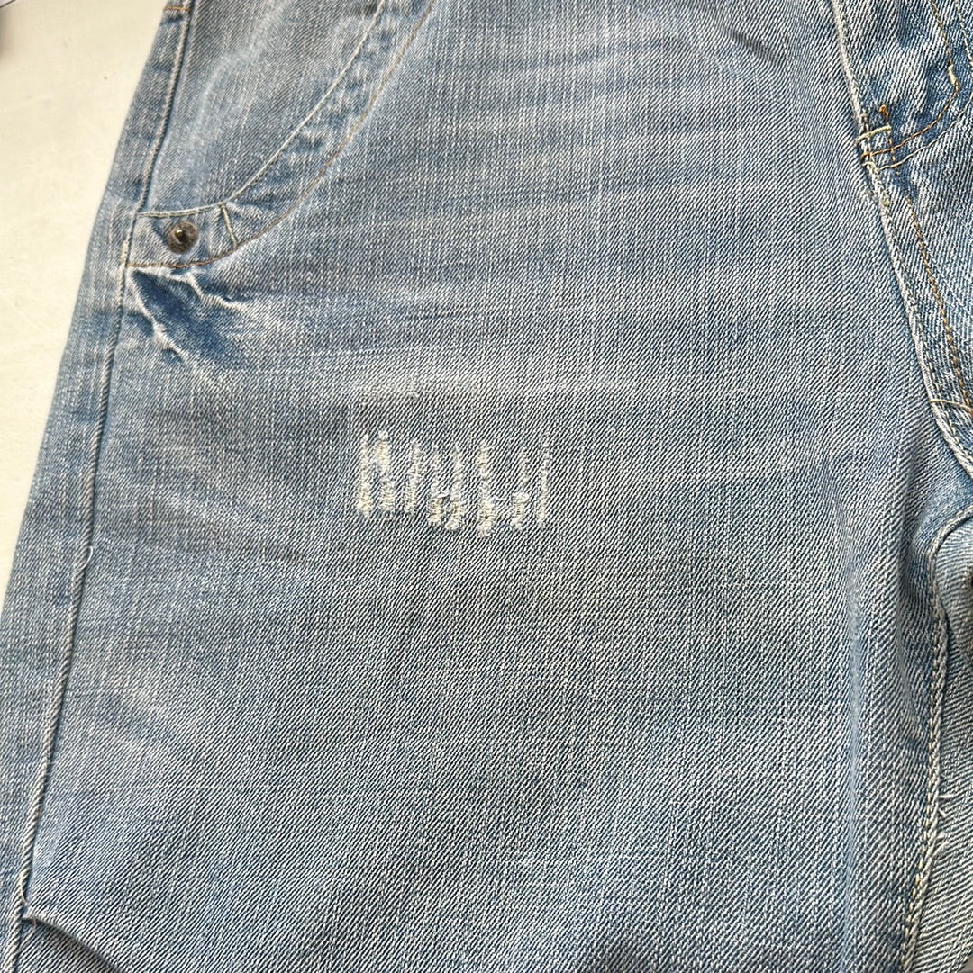 2000s baggy denim jorts