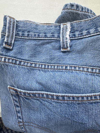 vintage light wash levi’s denim jorts