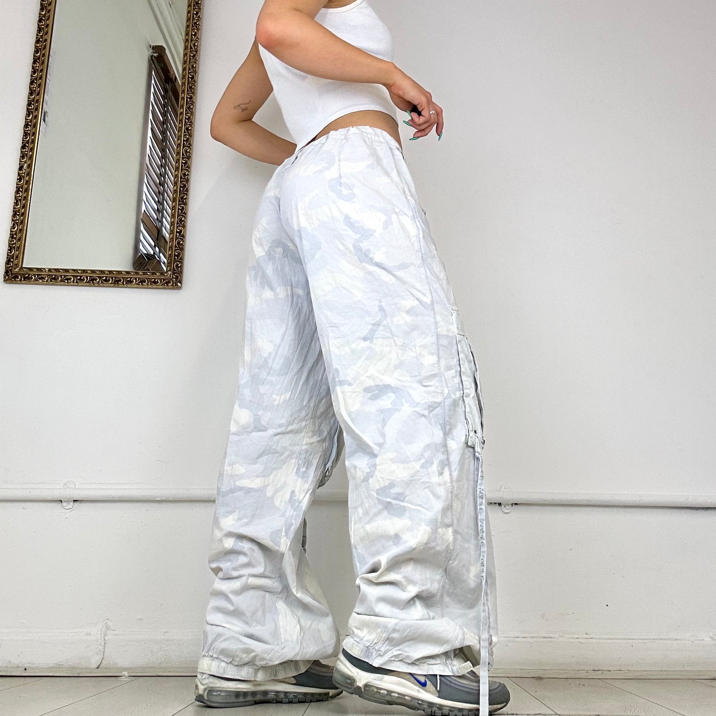 2000’s camo parachute trousers