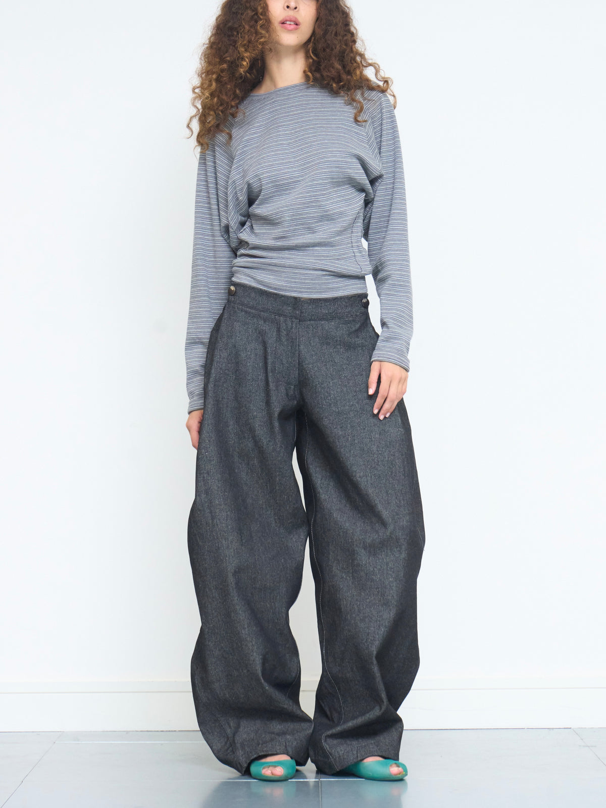 lumi jean - dark grey denim