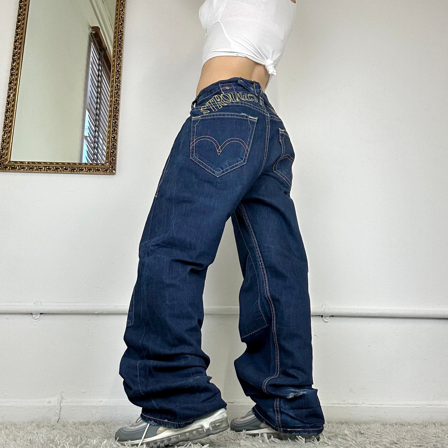 vintage levi's cargo jeans