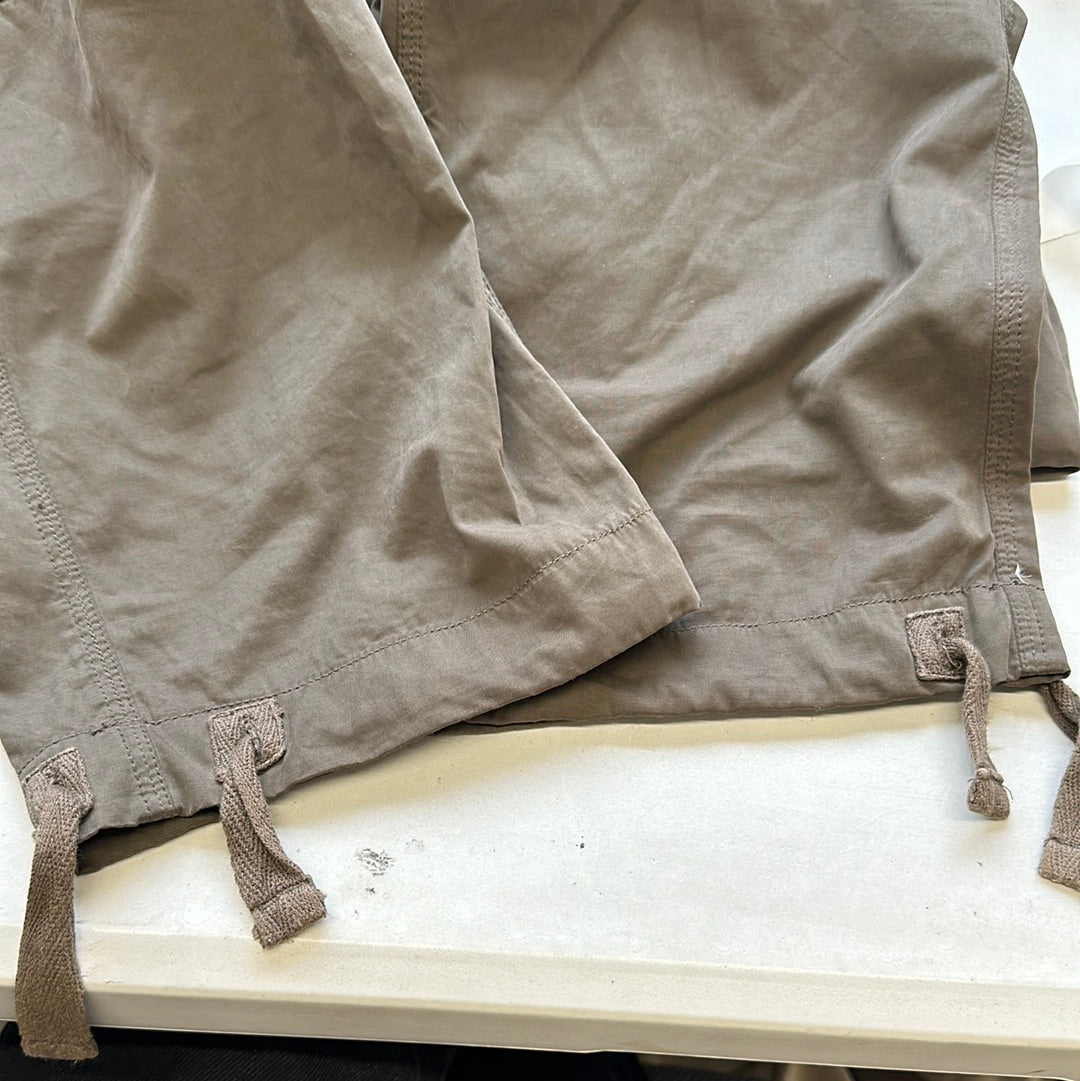 00's khaki cargo trousers