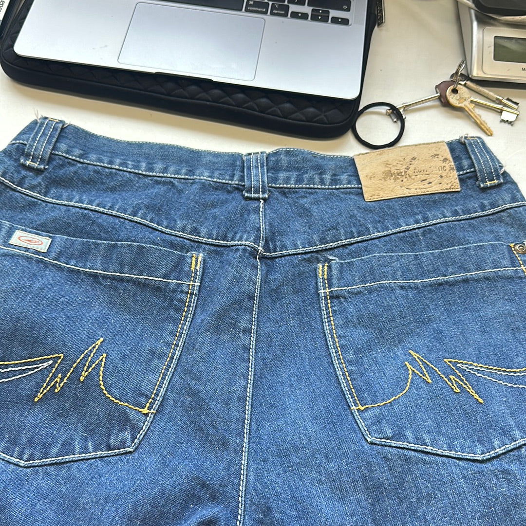 2000’s long denim shorts