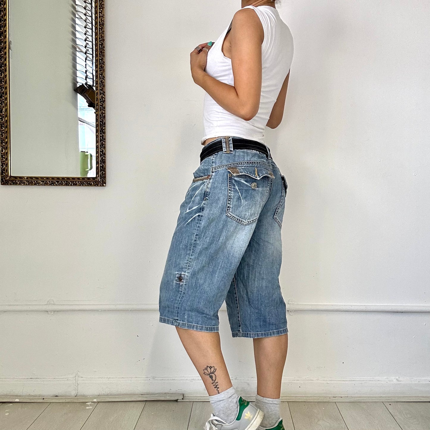 light wash baggy denim jorts