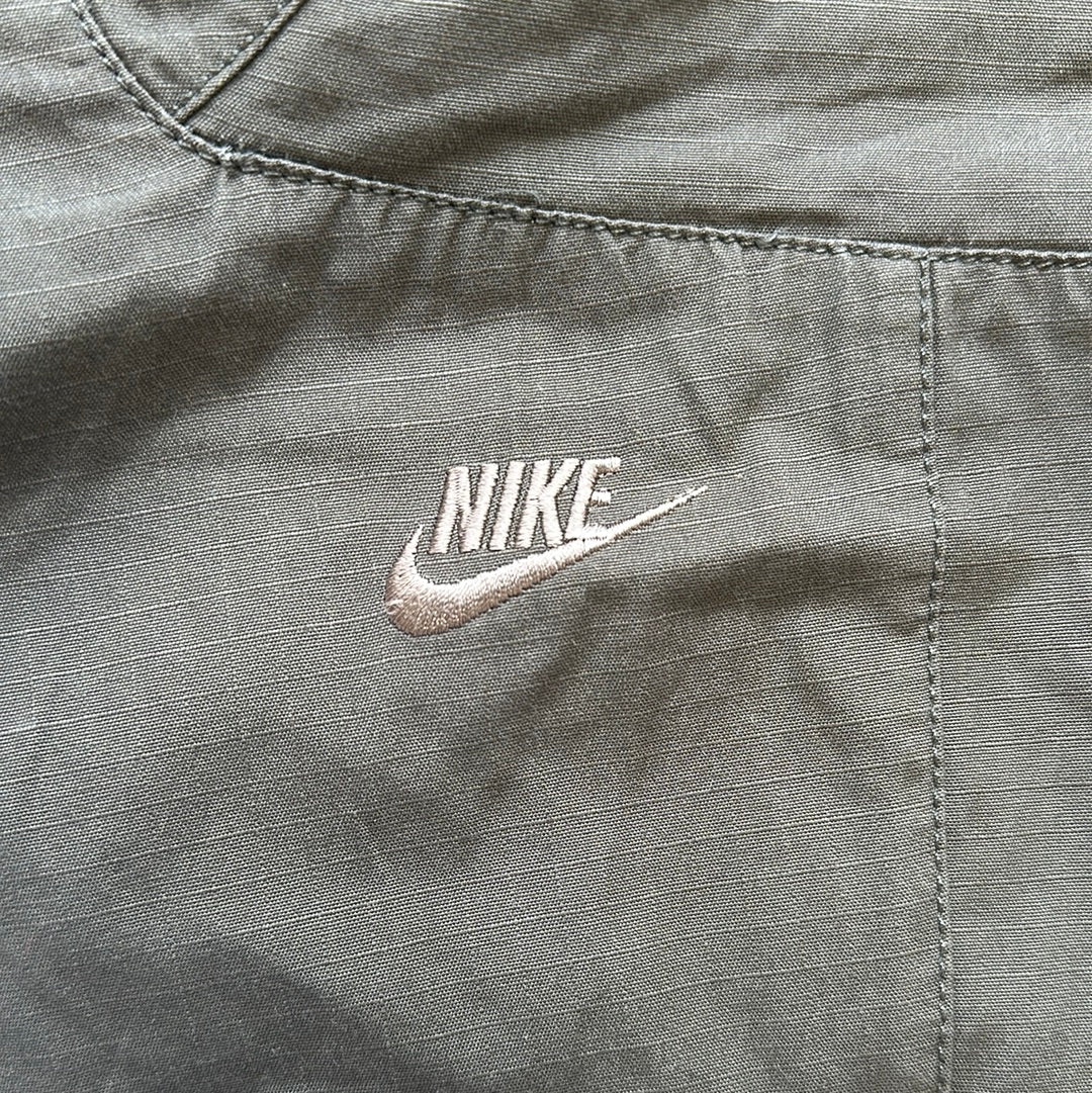 nike baggy cargo shorts