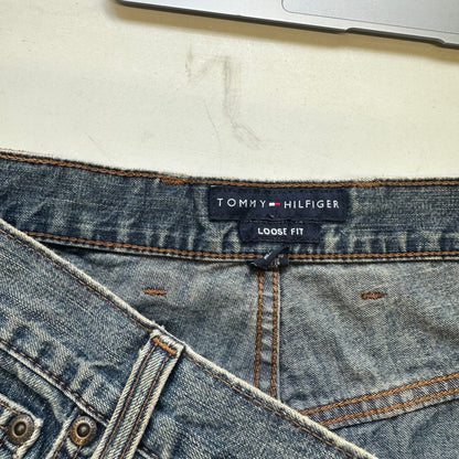 vintage tommy hilfiger baggy mid wash jeans