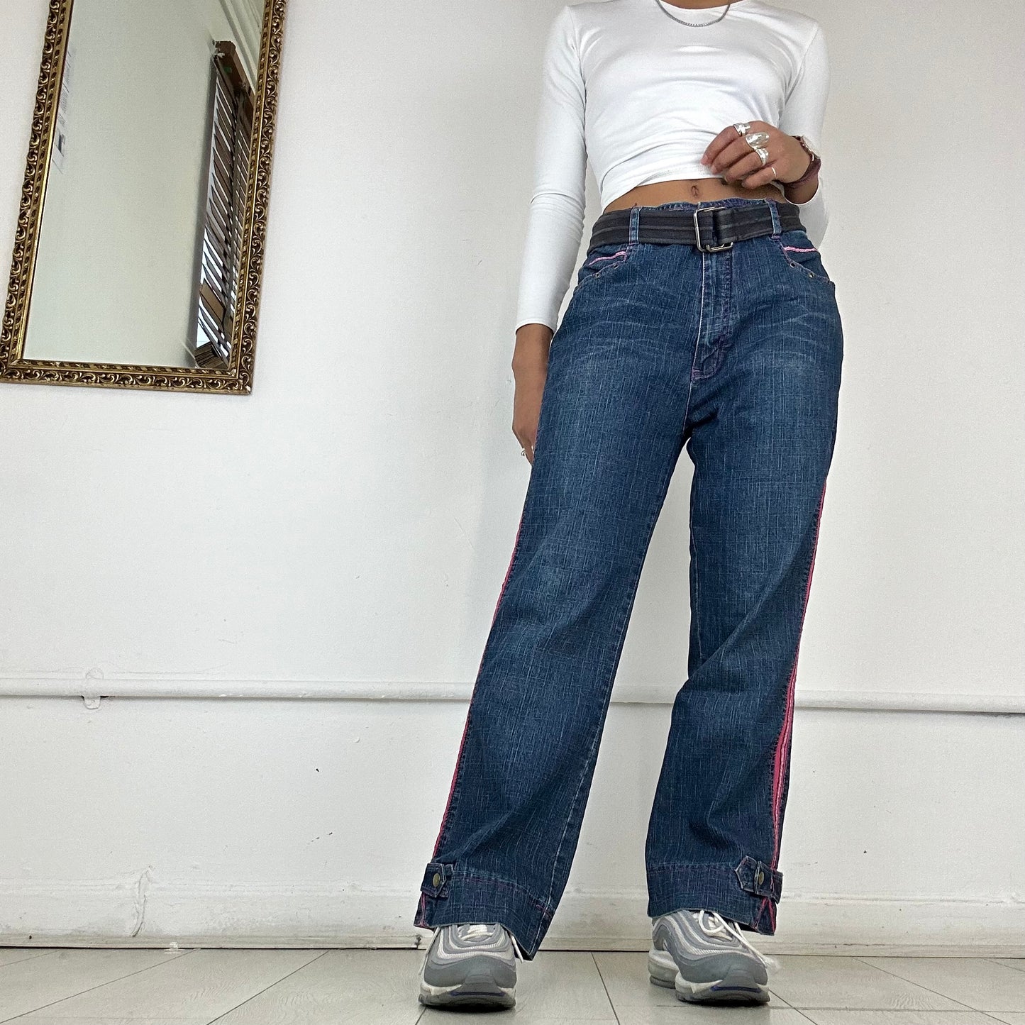 2000's baggy jeans