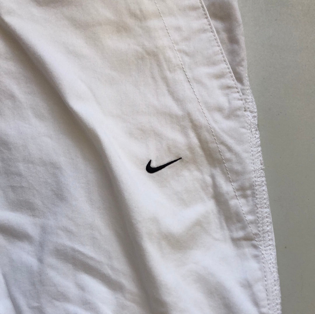 2000's nike parachute trousers