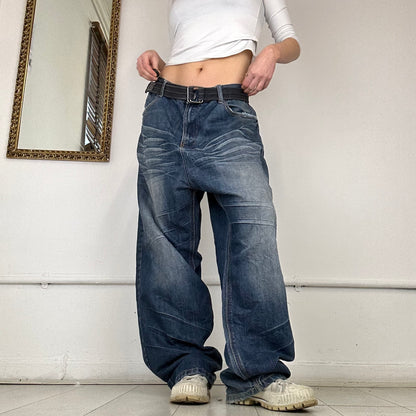 00’s baggy jeans