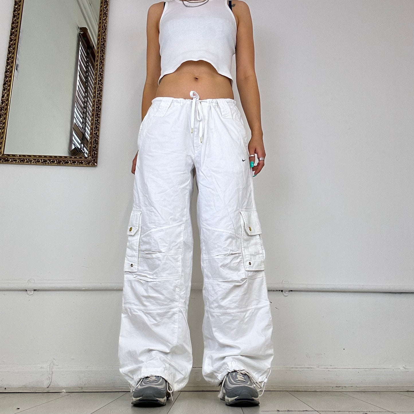 2000's nike parachute trousers