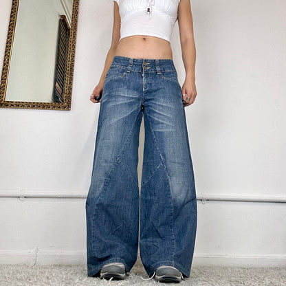 perfect wide leg levi's jeans