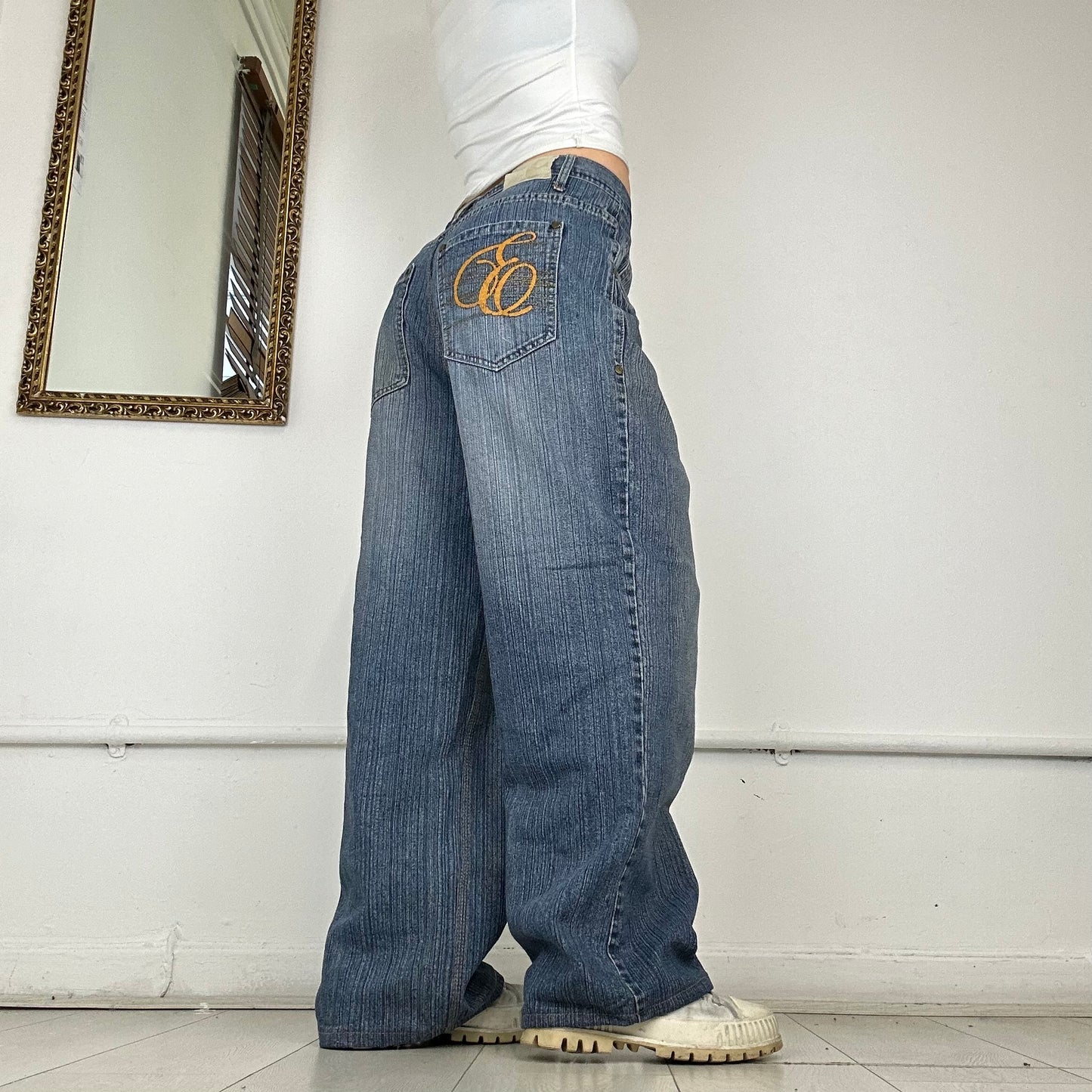 wide leg super baggy jeans