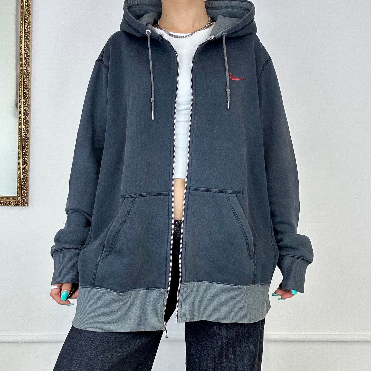 nike vintage zip up hoodie