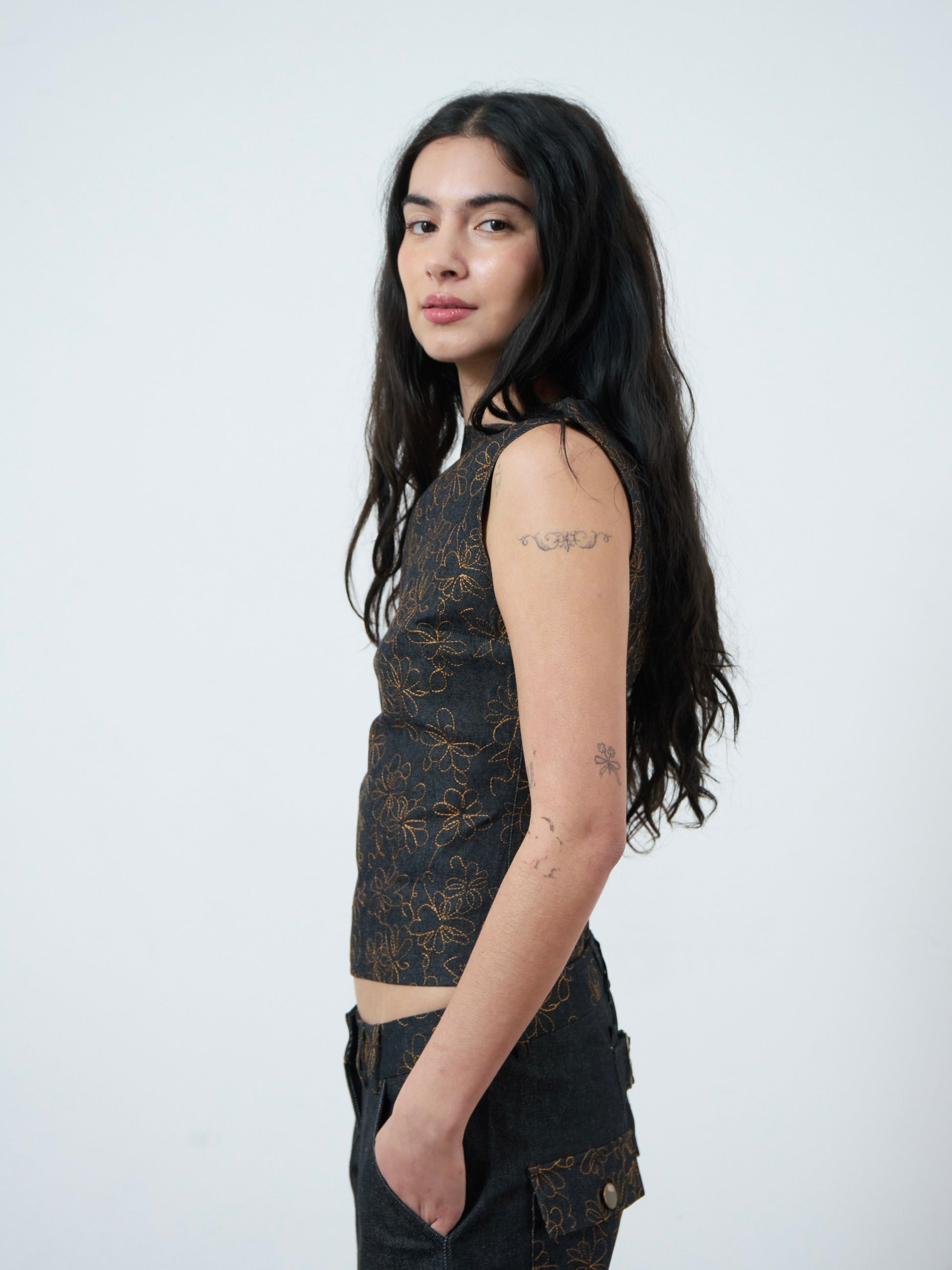 charlie top - embroidered charcoal denim